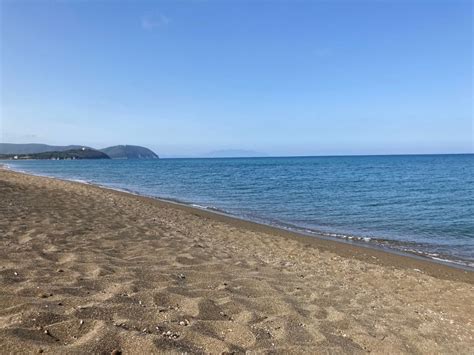 nuda in spiaggia|NATURIST FKK BEACH in ITALY! Spiaggia Naturista Nido del